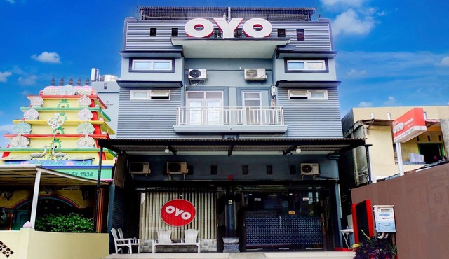 Cozy Double Escape W/Free WiFi and Parking in Banda Aceh