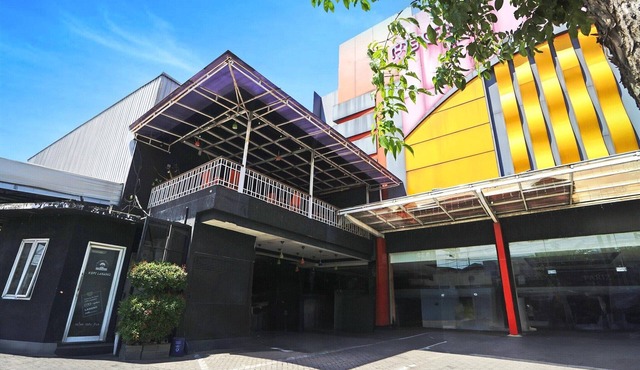 Cozy Double Escape W/Free WiFi and Parking in Malang