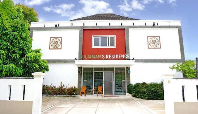 Cozy Double Escape W/Free WiFi and Parking in Padang