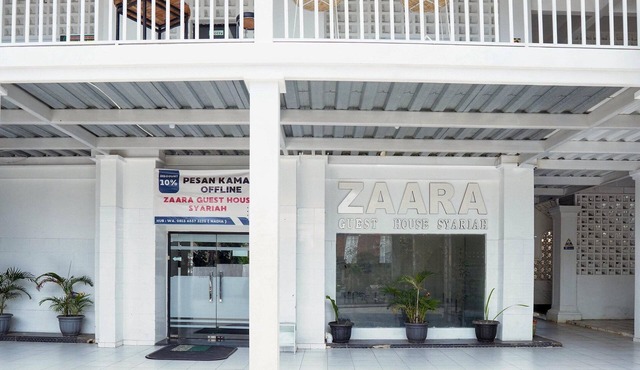 Cozy Indonesia Standard Twin w/Free WiFi in Padang