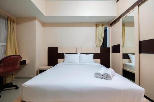 Cozy Studio Room Grand Dhika Apartment By Travelio in Bekasi
