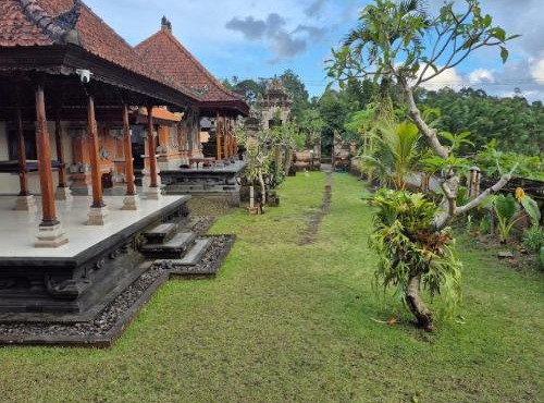 Cozzy Villa Taman near Sidemen Bali in Selat