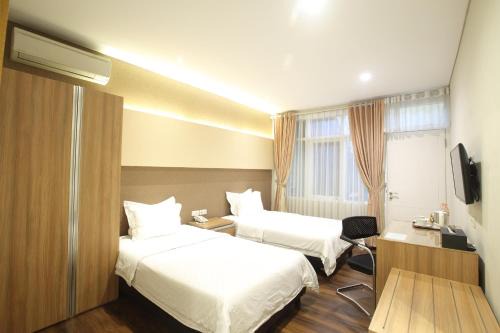 Dago 207 in Bandung