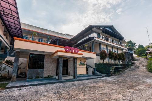 Dancenter Gunung Geulis Villagee in Bogor