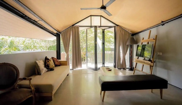 Dancing BAGIA Villa sharing pool 31 in Bali