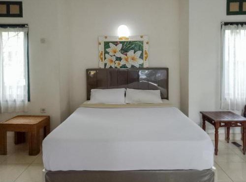 DATON HOUSE near Bali Zoo Ubud Mitra RedDoorz in Darmasaba