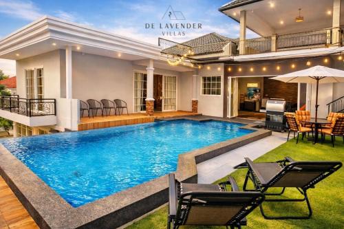 De Lavender Villa 1 in Citaringgul 1