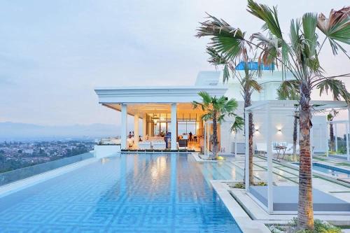 Deluxe Room @ ArtDeco Luxury Hotel & Residence By Parker House in Bandung