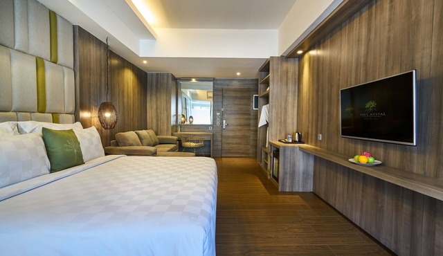 Deluxe suite room with breakfast for 2 persons in Badung