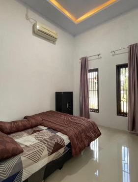 Denggan KNO Guest House in Tanjungmorawa