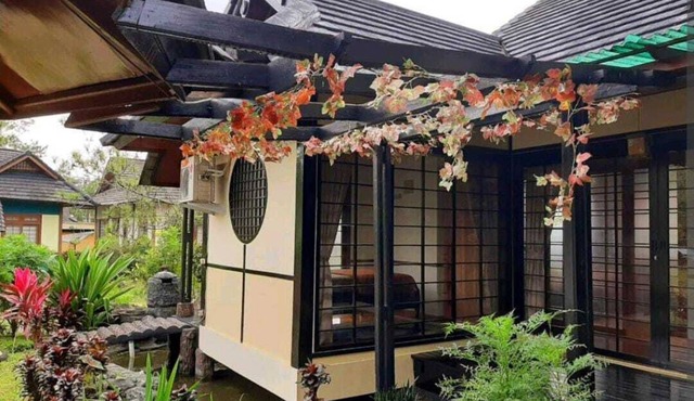 Designer Villa Tokyo in Jawa Barat