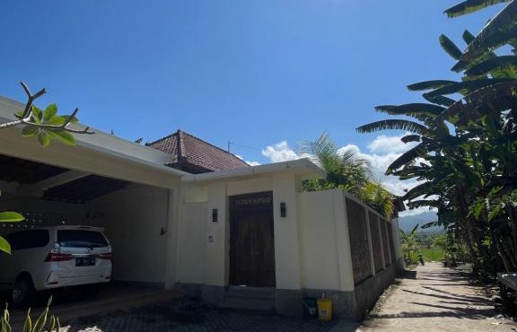 Dev house in Airsatang