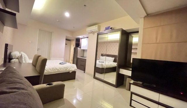 DISEWAKAN 1 UNIT 1BR INCLUDE SOFA BED WiFi Youtube Netflix in Bekasi