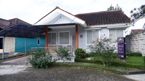 Diyar Villas Puncak F4/8 in Puncak