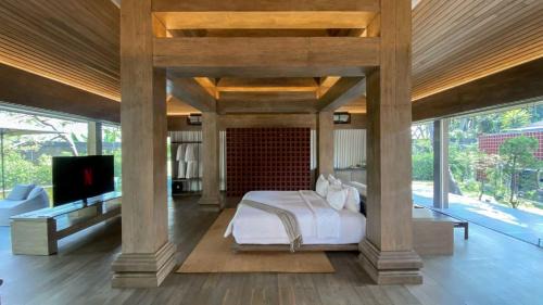 Djoglo Luxury Bungalow in Wendit