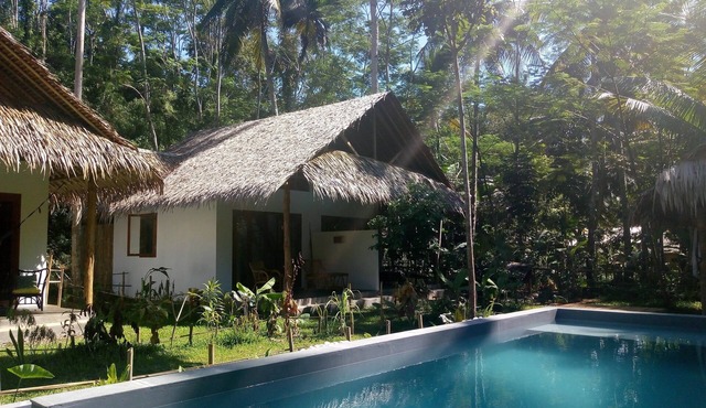 Double family bungalow at Batukaras in Batukaras