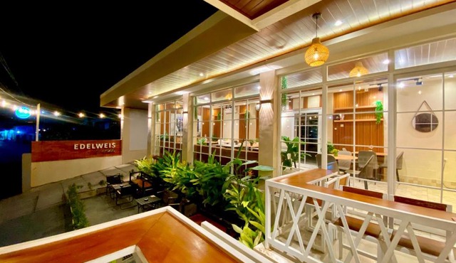 Edelweis Syariah Near Sultan Muhammad Kaharuddin Airport in Sumbawa Besar