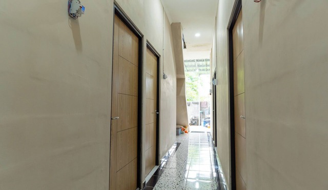 ELBA Guesthouse Near UNNES by ARBA in Semarang