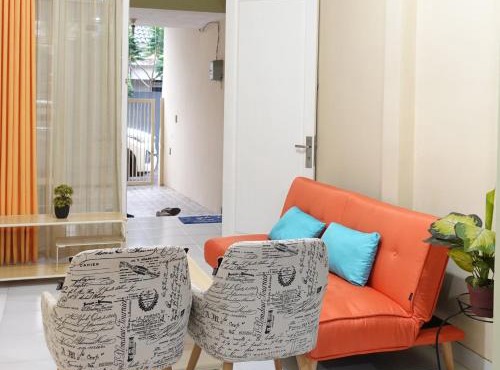 Elisa Guest House Tengah Kota Malang in Rampal