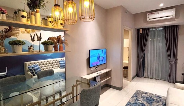 Elvirox El Ghazali 2BR Luxury Stay at Silverlake in Tegaldanas