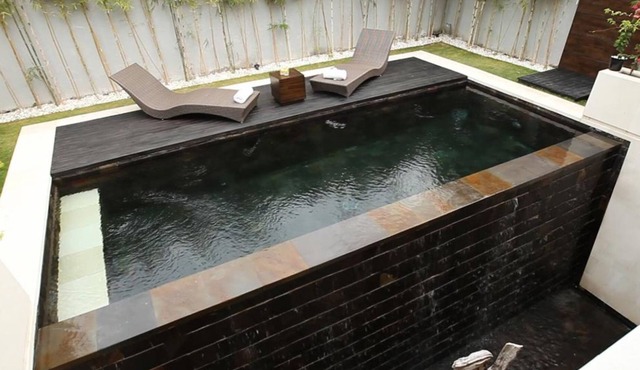 EQLt1 Bedroom Waterfall Villa - Breakfast in Seminyak