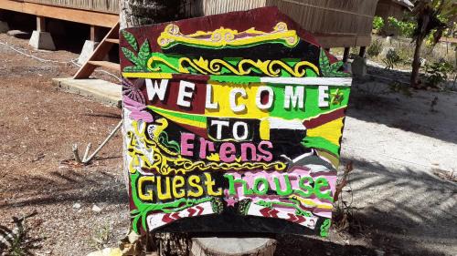 Erens Guest House in Waisai