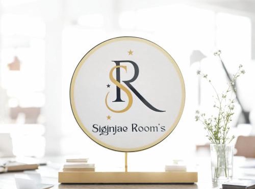 Family Suite Connecting 4 Bedroom at Apartment Green Pramuka City in Jakarta