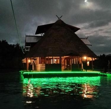 Flotopia villa in Yennanas Besir