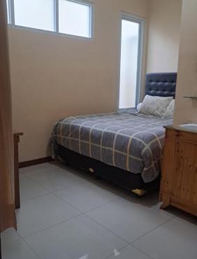 G10 Guest House Near Asia Afrika Bandung in Bandung