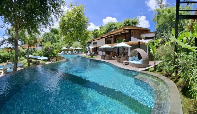 Garden Room at Deep Roots Dive & Yoga Resort in Bali
