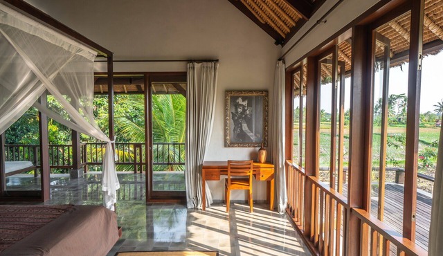Gorgeous 5BR Villa Located In Ubud! 7Min Drive To The Traditional Art Market! in Gianyar