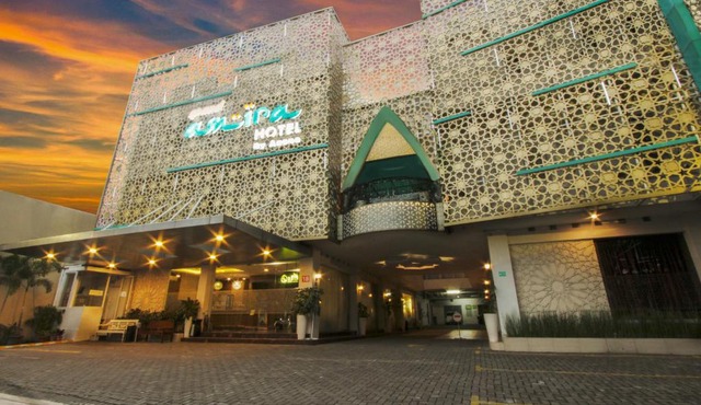Grand Amira Hotel Solo, Azana Hotels Collection in Solo