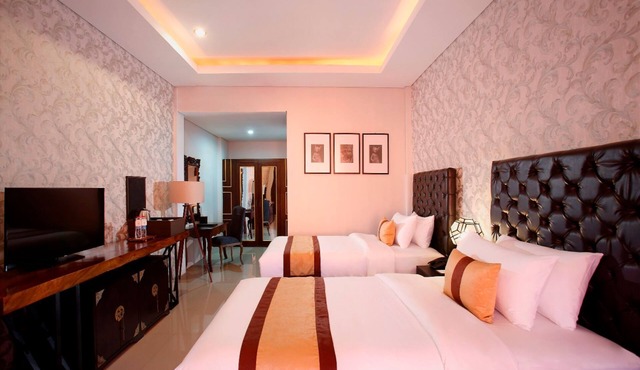 Great location, 10 minutes walk to the beach in Seminyak