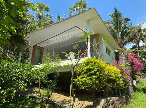 Green Villa Sambirenteng in Gretek