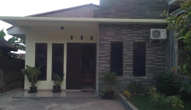 Griya Alpha Villa in Batu