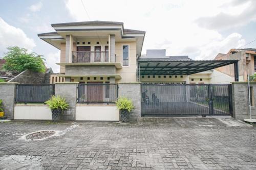 Griya Demangan Homestay Jogja in Yogyakarta
