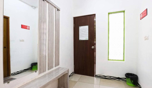 Habibah Syariah Hotel in Jakarta