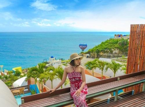 HeHa Ocean Glamping dan Cabin in Ngundel