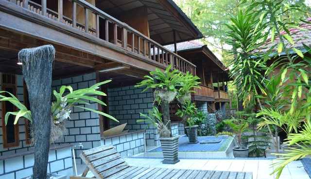 Hoga Dive Inn Wakatobi in Hoga Island