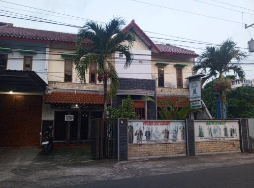 Homestay Aditya in Gondowulung