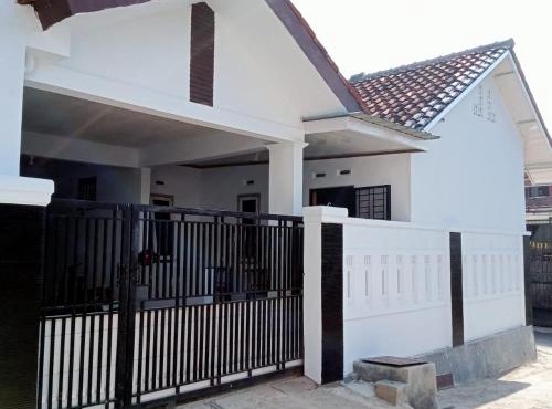 Homestay Black&White in Sangkanurip