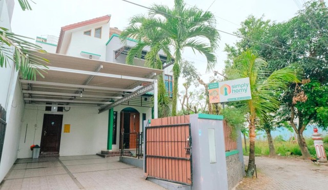 Homestay Syariah Pogung Dekat UGM by Simply Homy in Yogyakarta