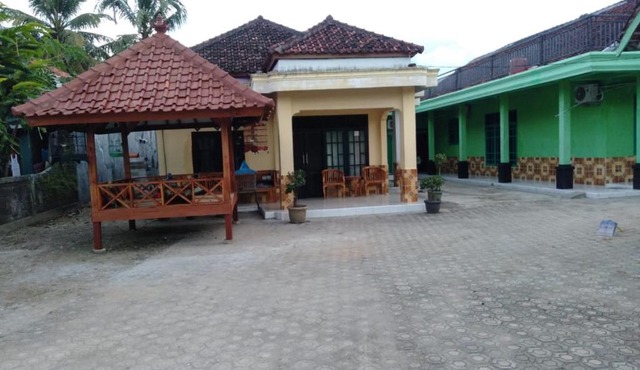 Homestay yasmin in Tanjung Lesung