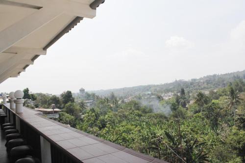 Hotel Graha Pertiby in Cipayung