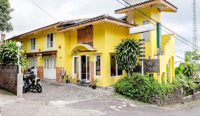 Hotel Kayu Manis in Kaliurang