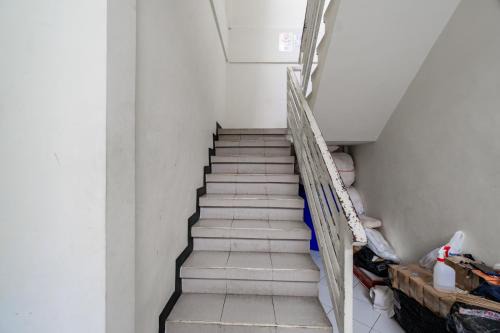 Hotel O Anasya Homestay in Jember