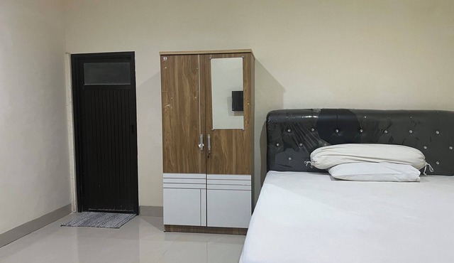 Hotel O Anda Kost 2 Near Lapangan Syech Yusuf Discovery in Somba Opu