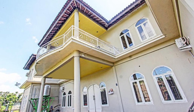 Hotel O Ayu Bypass MansionNearBundaran Gerung in Kuripan