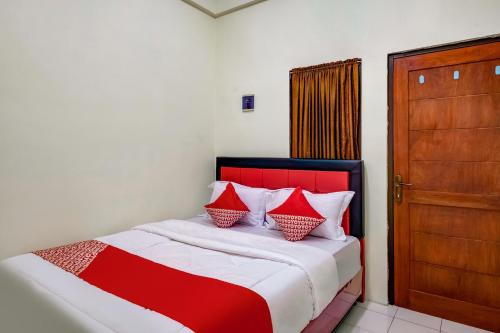 Hotel O Graha Hsc Syariah in Depok