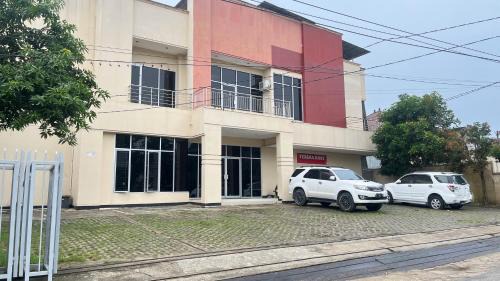 Hotel O Guest House Sae Madani in Sepaku